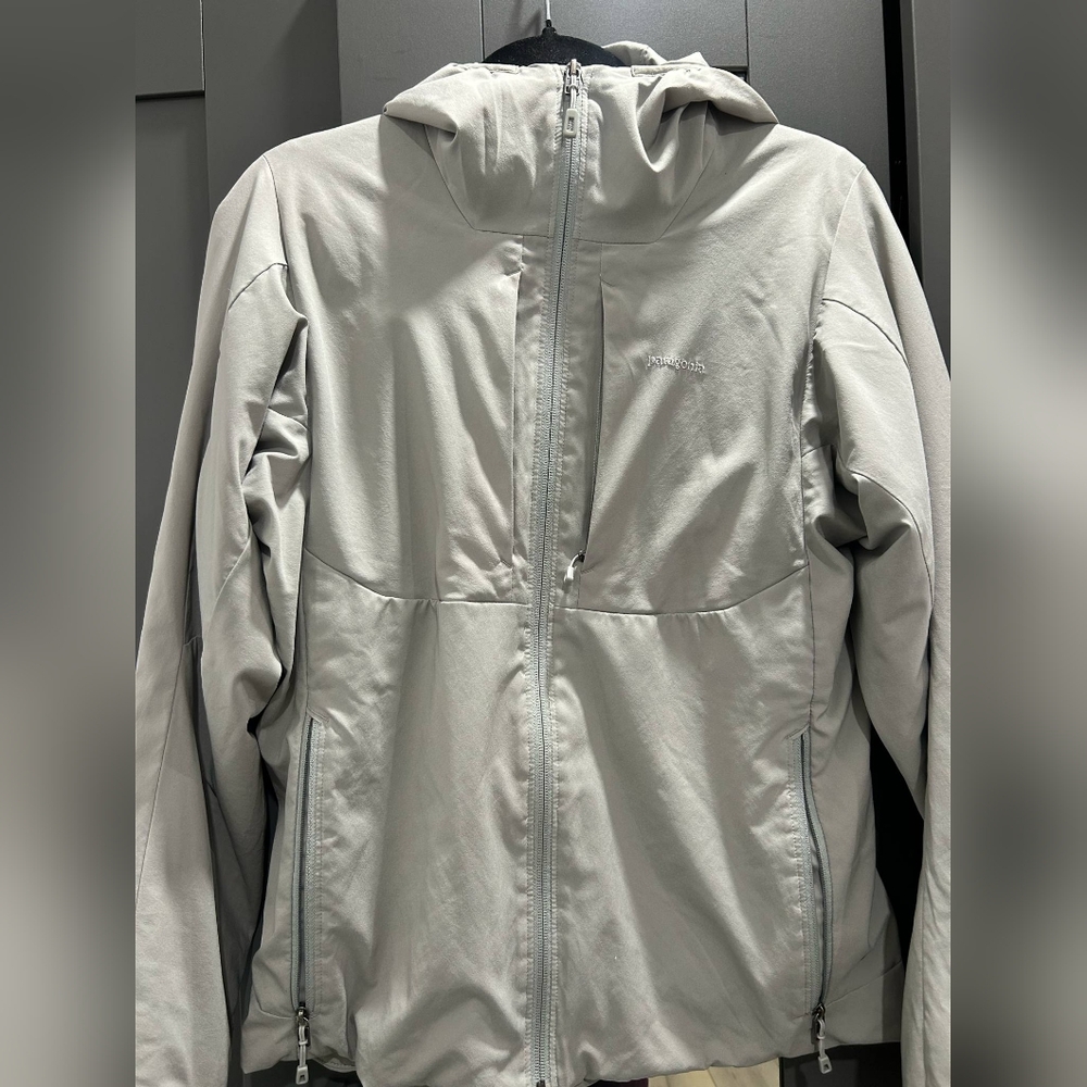 Patagonia Women's Tough Puff Hoody